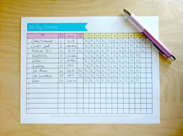 Organize Your Bills Like a Boss with a Bill Pay Checklist