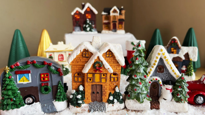 dollar tree mini christmas village